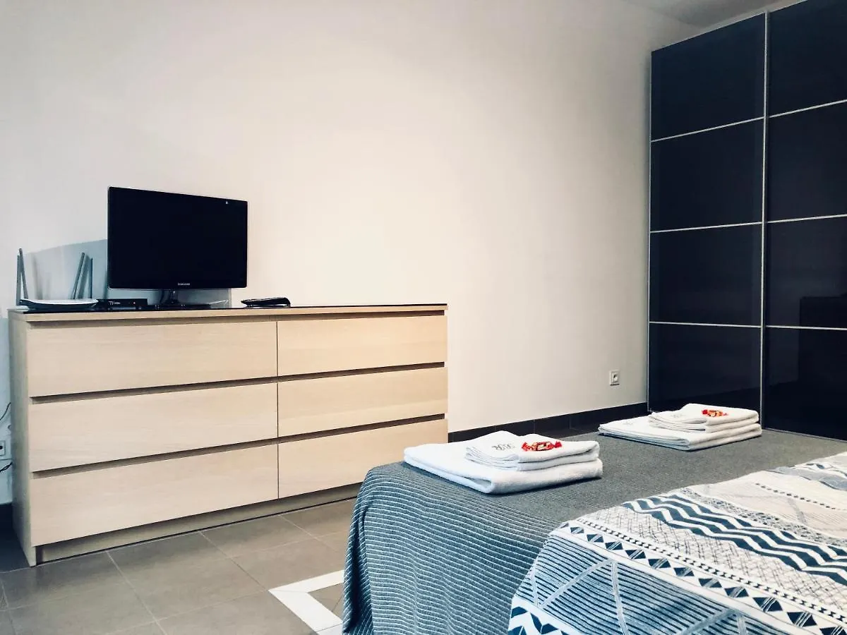 Blue River - Walonska 9 - Private Apartment Вроцлав Польша